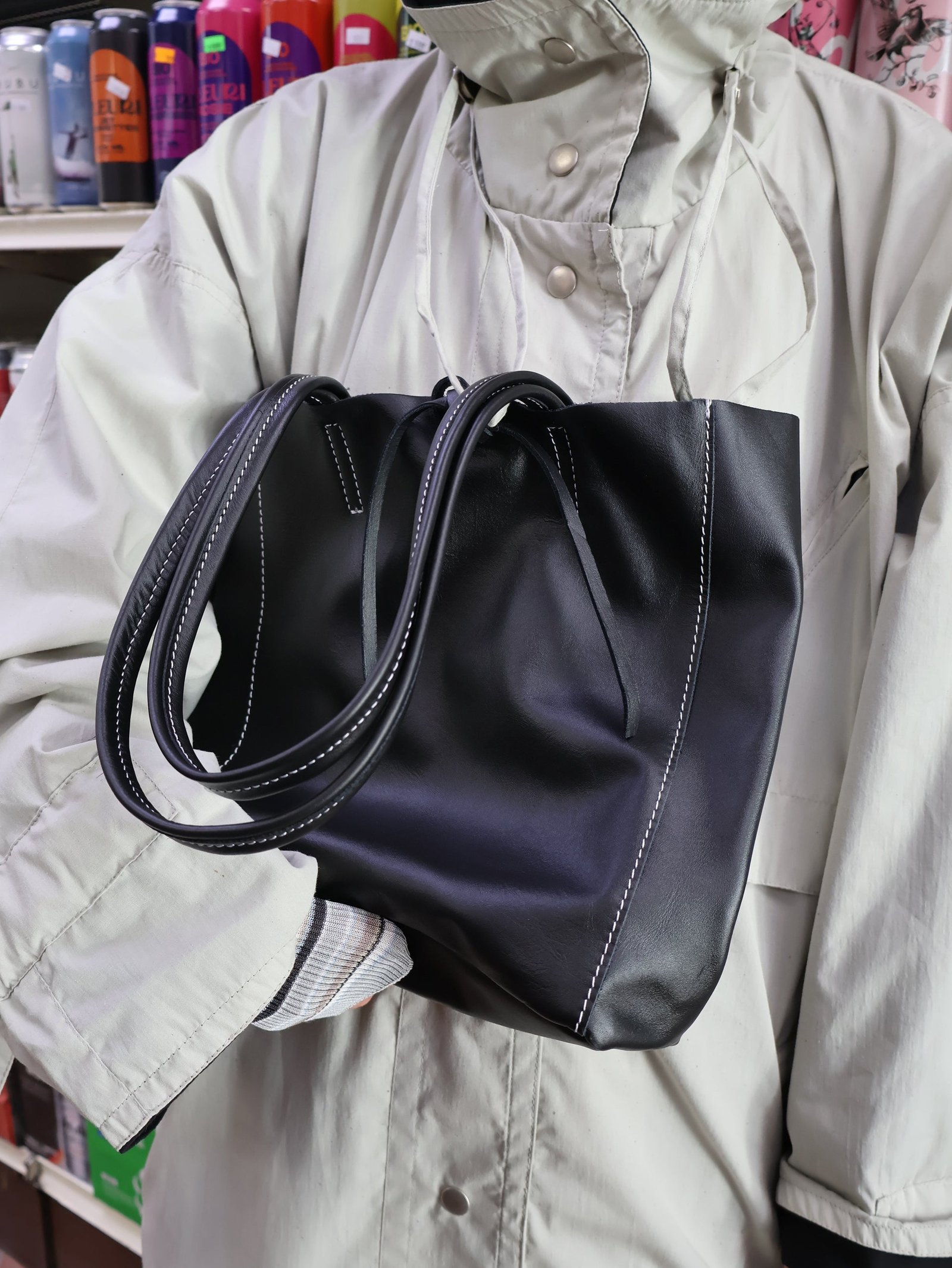 Women's handbags